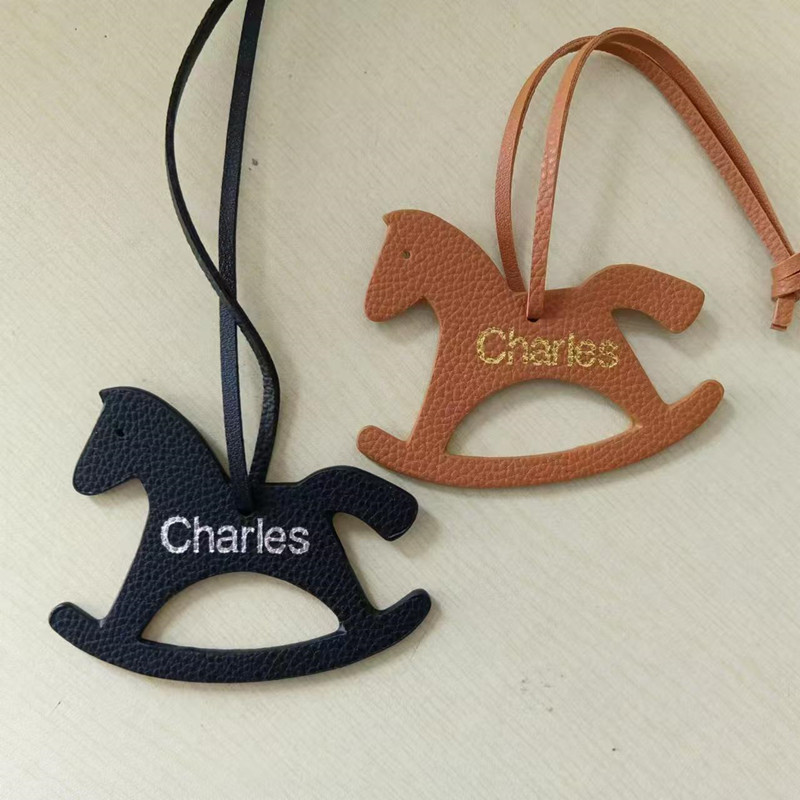Custom Initial Fashion Horse B - Monogram Keychain Leather ulasan dan harga