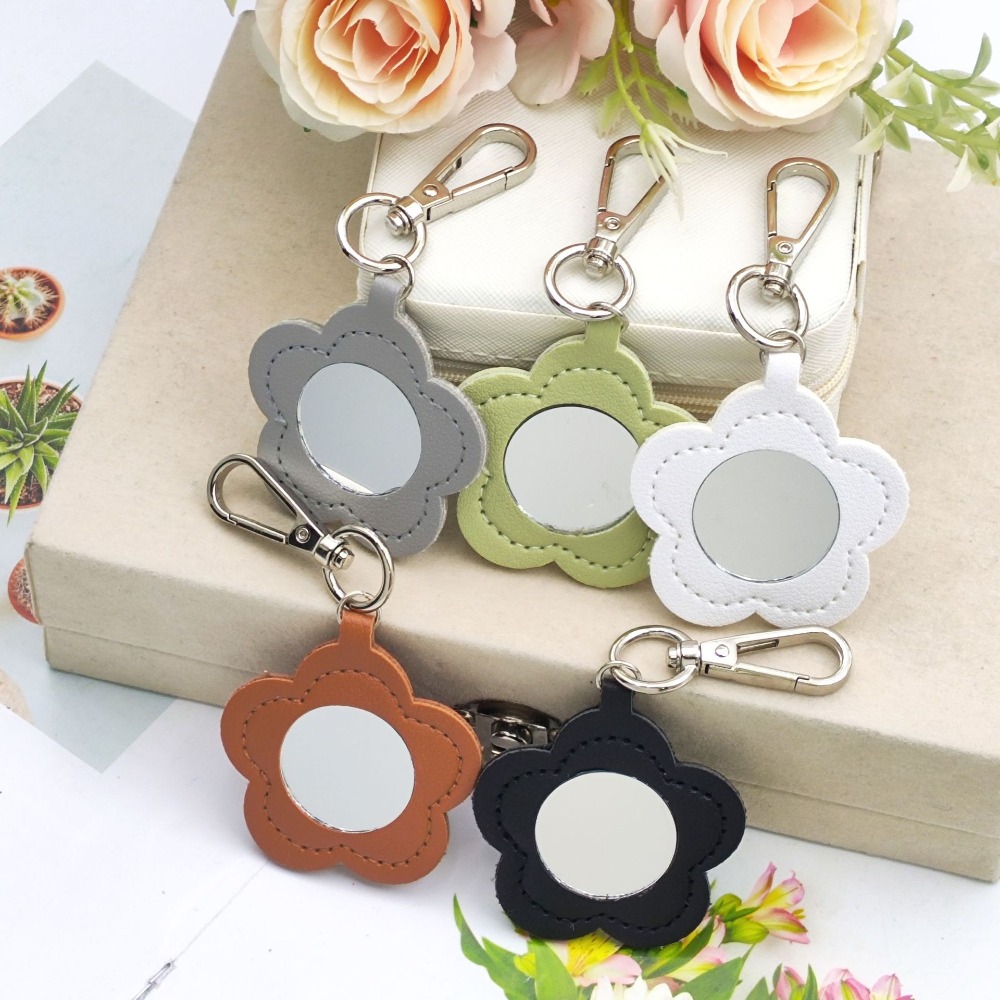 Flower Petal Shaped Mirror Bag - Initial Ring Custom ulasan dan harga